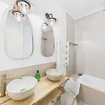 Bright 2br W/ Office Space – Alfama Charm | By Airnest Lisboa